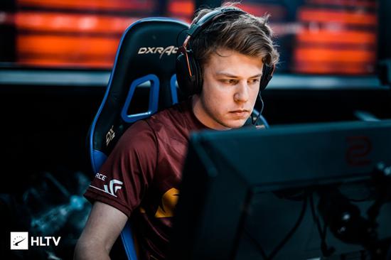 WBG官宣春季赛大名单：KennyChan成为Karsa替补