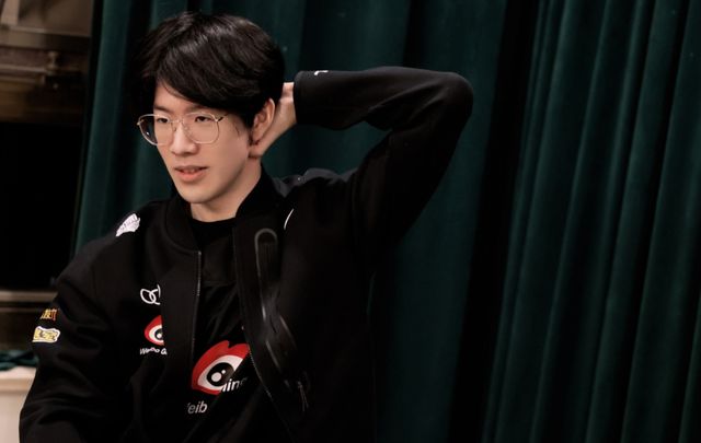 Aurora取消交易，r3salt与clax各回东家